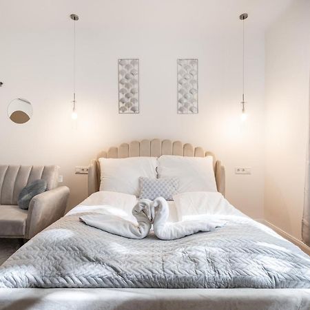 D71 - Central Cozy Suite, Best Location By Bqa Будапеща Екстериор снимка