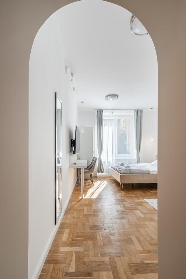 D71 - Central Cozy Suite, Best Location By Bqa Будапеща Екстериор снимка