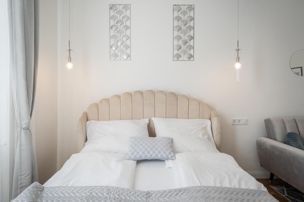 D71 - Central Cozy Suite, Best Location By Bqa Будапеща Екстериор снимка