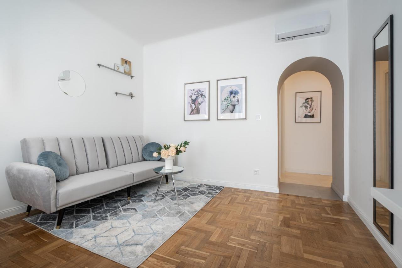 D71 - Central Cozy Suite, Best Location By Bqa Будапеща Екстериор снимка